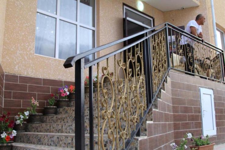 Brandhouse Bosteri Ngoại thất bức ảnh